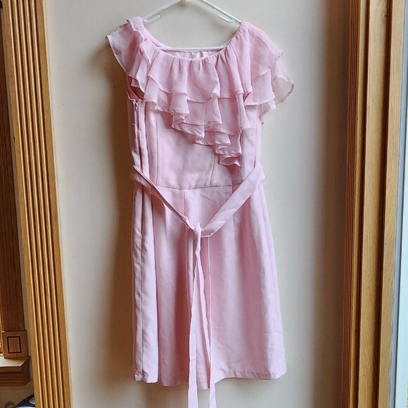 Pink Ruffled Sleeveless Belted Dress Size 14 - Picture 9 of 15